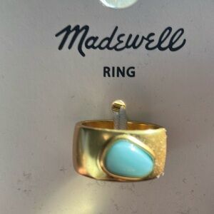 NWT women’s Madewell size 5 gold ring with a turquoise stone inset